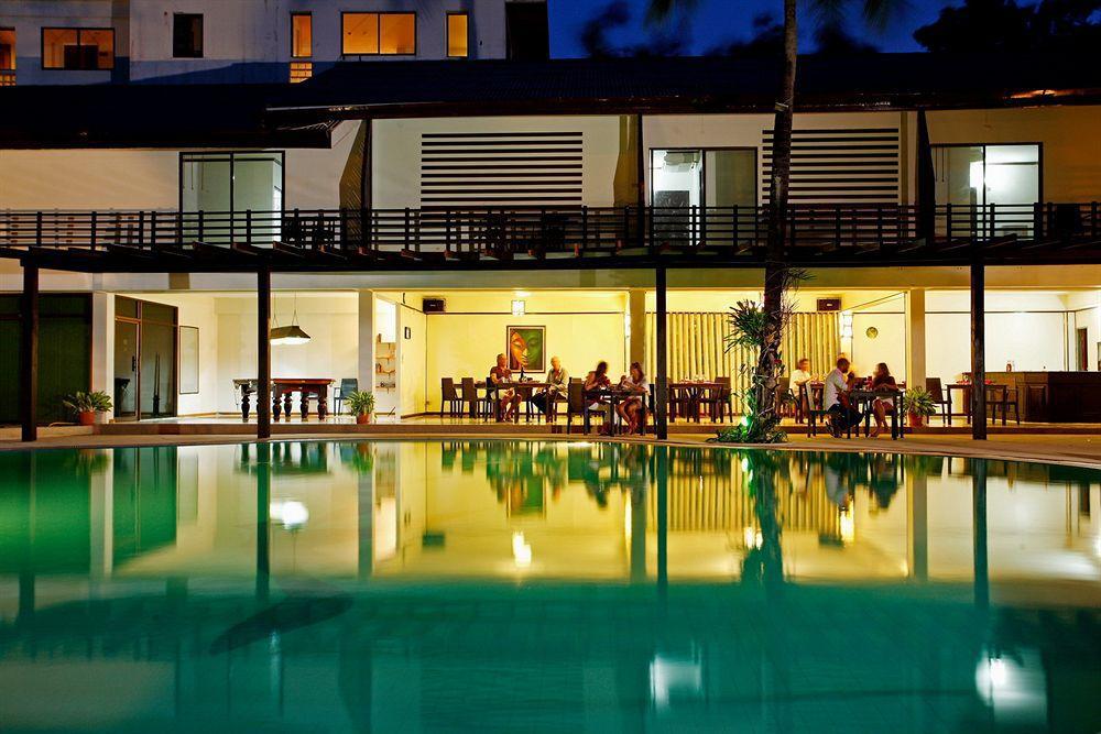 Bamboo Beach Hotel & Spa Patong Extérieur photo