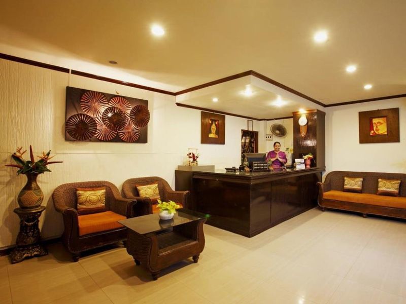 Bamboo Beach Hotel & Spa Patong Extérieur photo