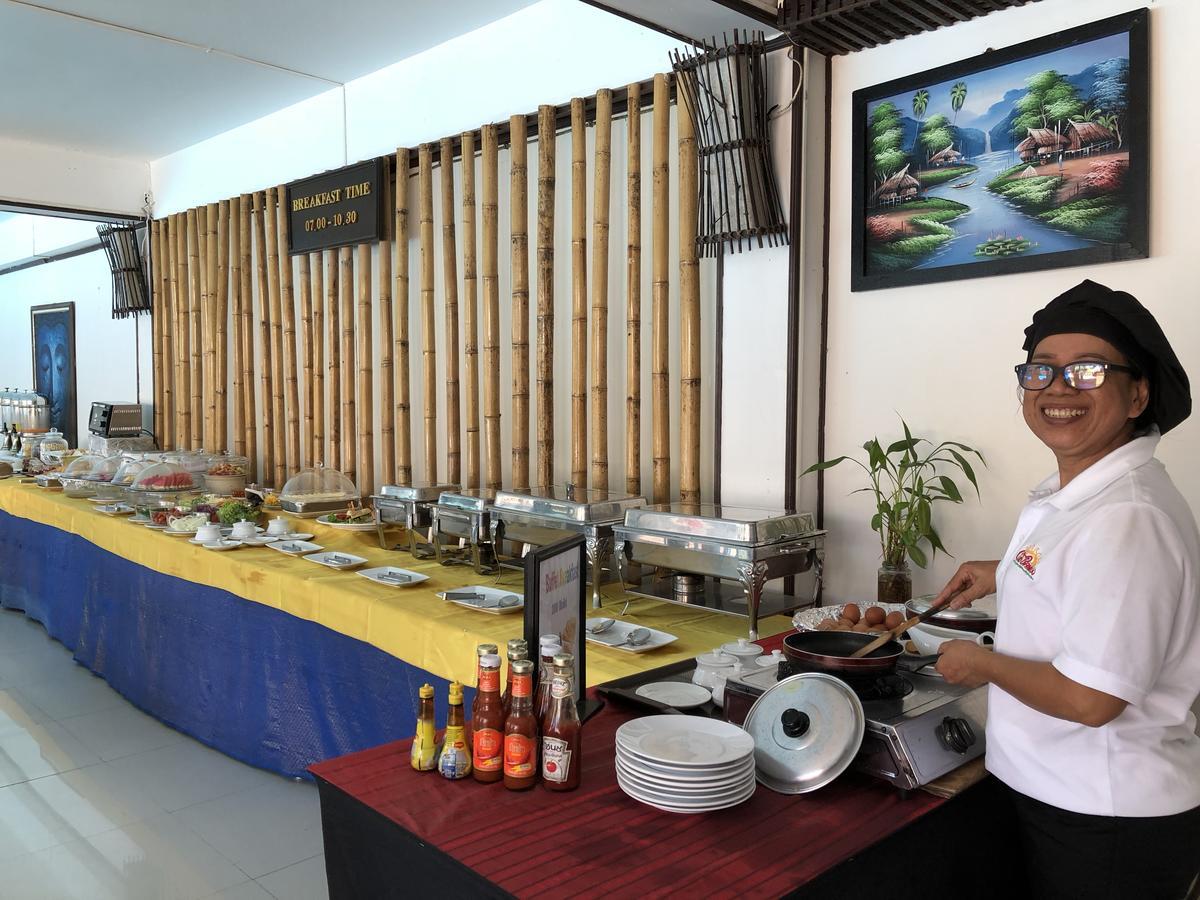 Bamboo Beach Hotel & Spa Patong Extérieur photo