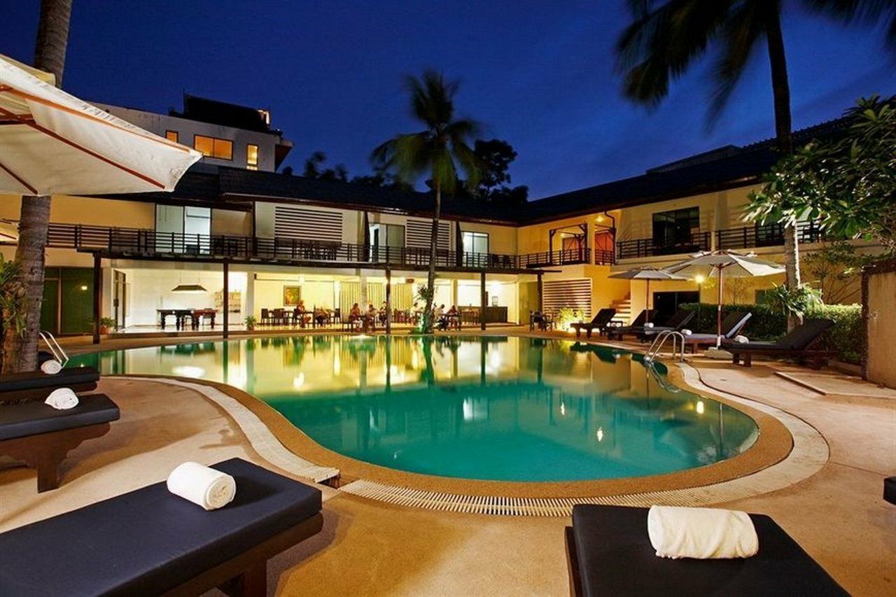 Bamboo Beach Hotel & Spa Patong Extérieur photo